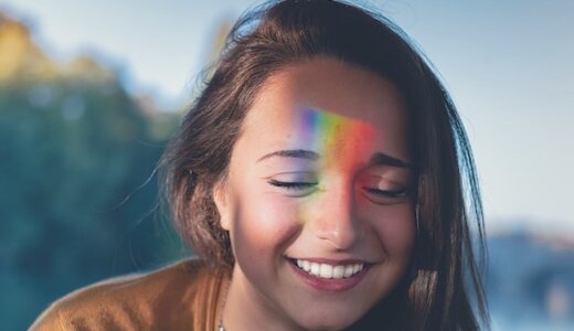 惚れてる女性のサインを態度やLINEなど状況別に徹底紹介！